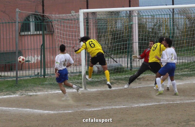 111105 virtus 071y_tn.jpg